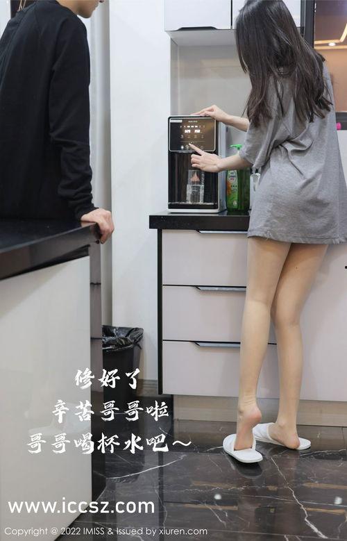 国产网红黑料吃瓜网址,吃瓜网站带你一探究竟  第2张